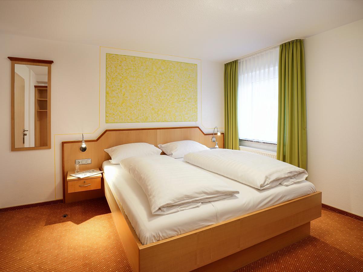 Hotel Gasthof Zum Biber Motten Exterior foto