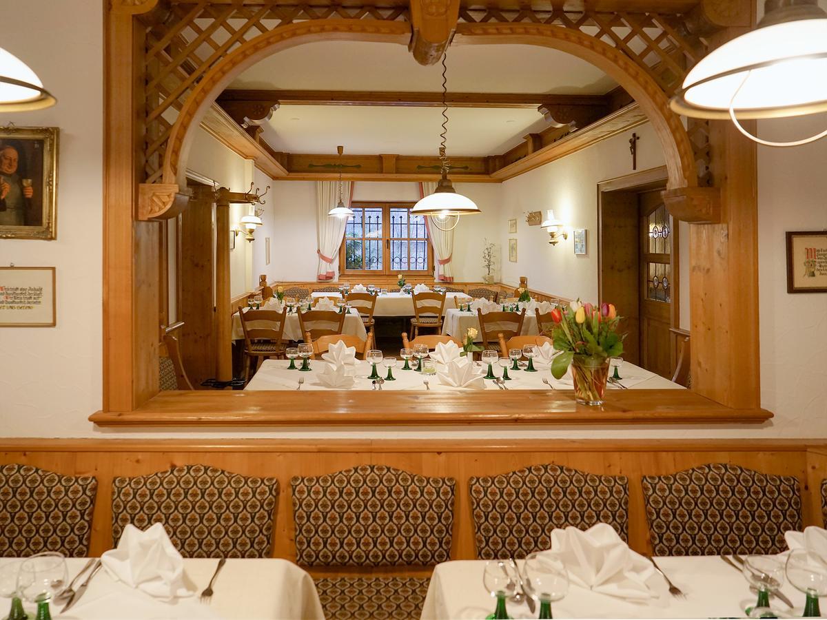 Hotel Gasthof Zum Biber Motten Exterior foto