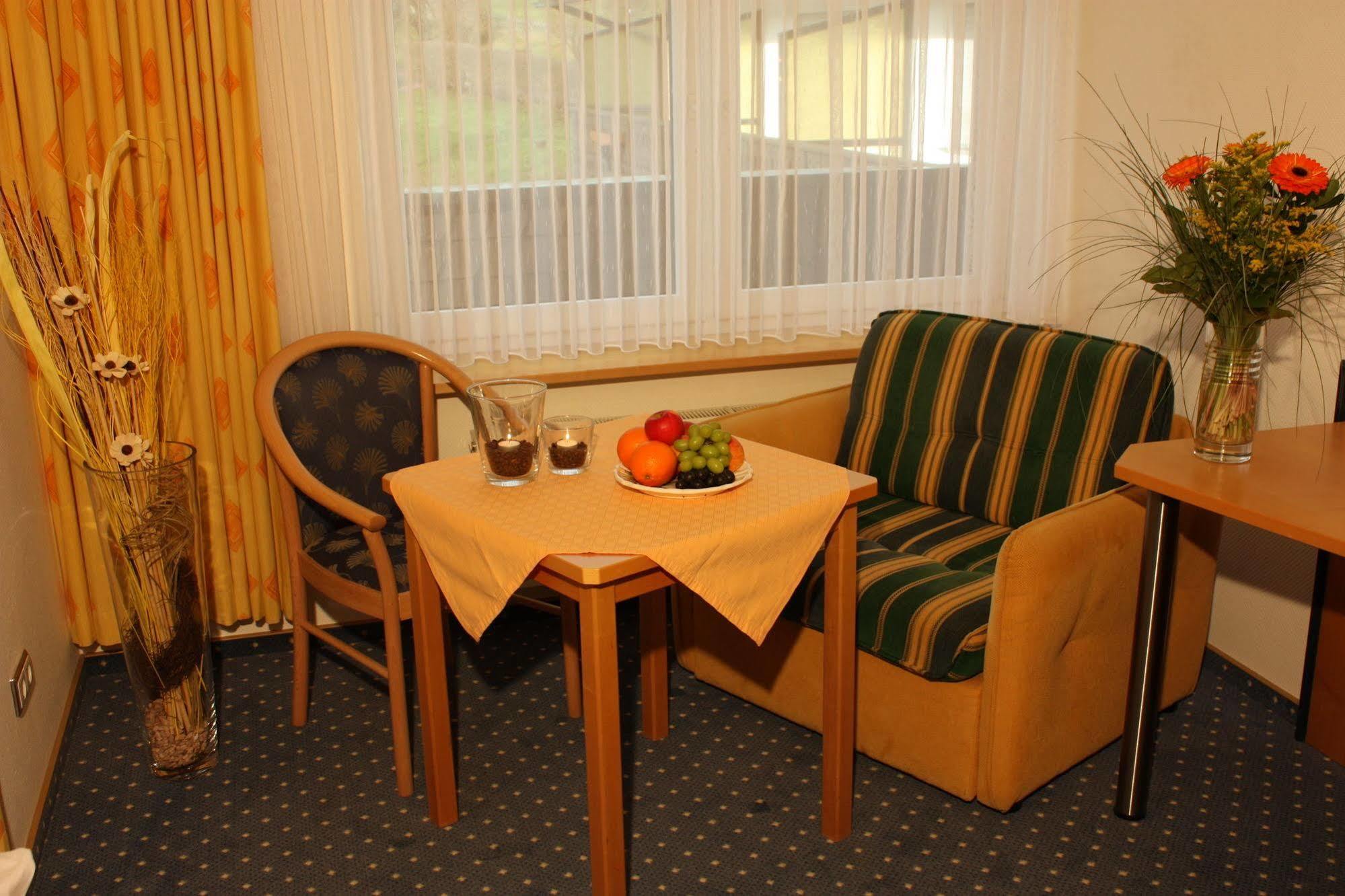 Hotel Gasthof Zum Biber Motten Exterior foto